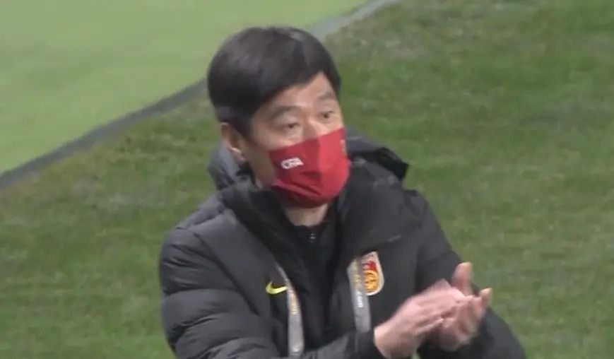 巨大黑迪克vs娇小亚女